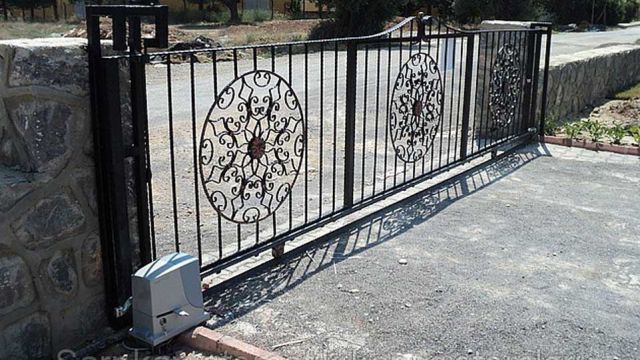 Bahçe Kapıları